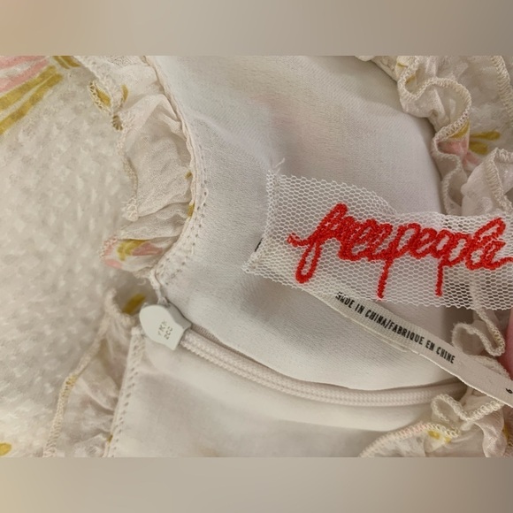 NWOT/Excellent Condition, Free People Long Sleeve Muted Paisley Mini Dress, Sz 6 - Picture 9 of 12